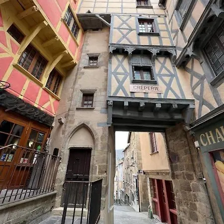 Totoro @ Free Parking/wifi/draps Appartement Thiers